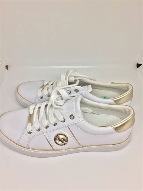 tenis blancos con dorado michael kors|michael kors tennis shoes.